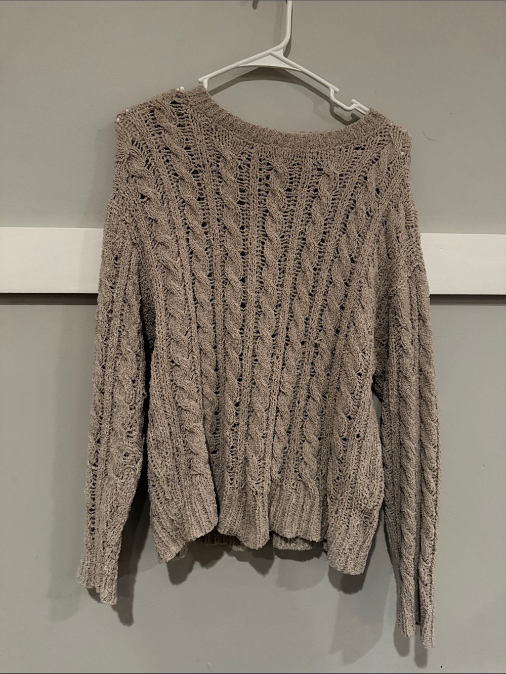 American Eagle Outfitters Chunky Cable Knit Scoopneck Sweater - Taupe
